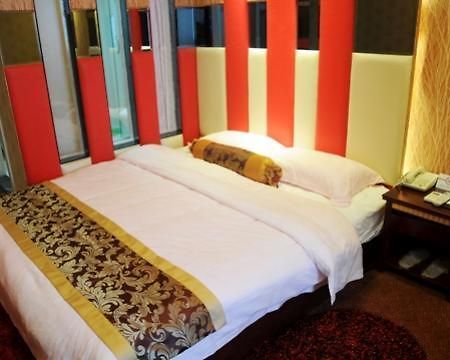 Super 8 Nanjing Jiefang Road Hotel Exterior photo